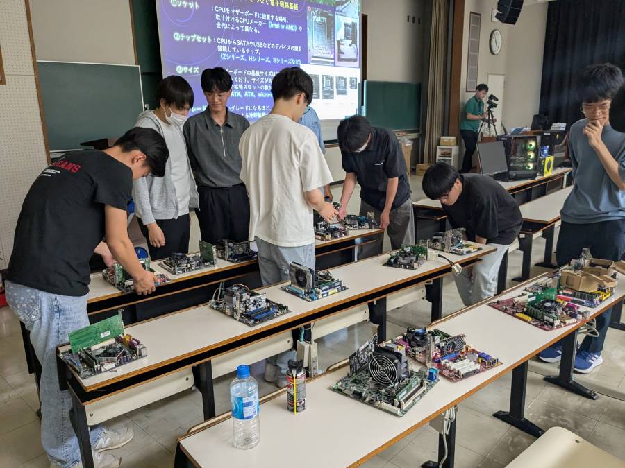 pxl_20250710_075414214.jpg pxl_20250710_075414214.jpg